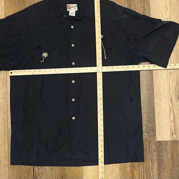 Vintage Hilo Hattie Camp Shirt Embroidered Palm Black Coconut Button Men’s XL - Picture 7 of 7
